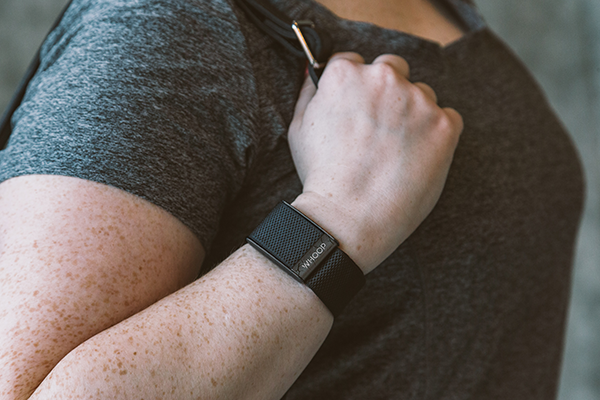 4.0 Electric Onyx SuperKnit Band